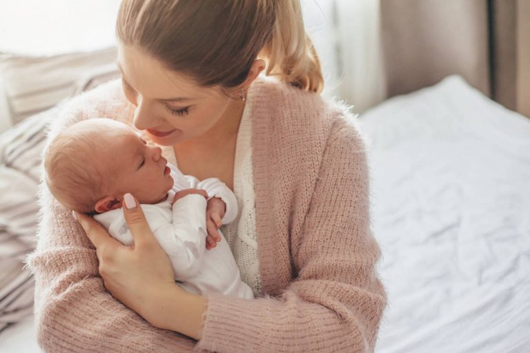 Materské mlieko a význam jódu počas dojčenia